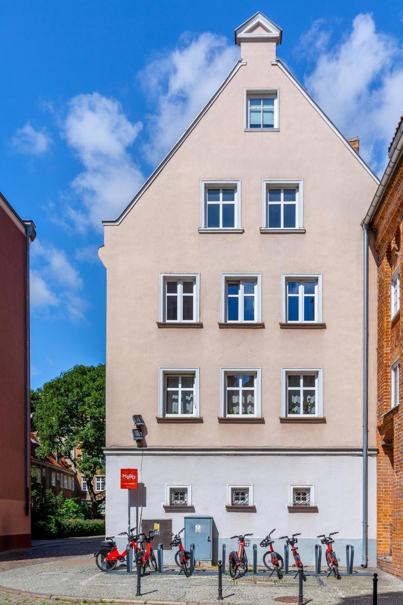 Stylowy Apartament W Sercu Starowki Z Widokiem Na Motlawe Gdansk Dış mekan fotoğraf